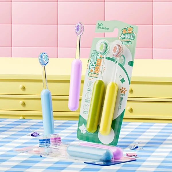 Children Soft Toothbrush (1) Children Soft Toothbrush with Tri-Level Bristles