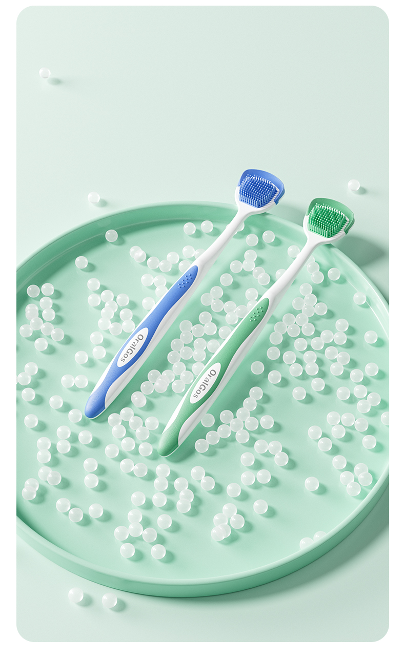 Double-sided Tongue Scraper Brush for deeper cleaning